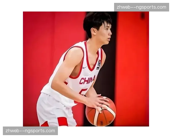 浙江李悦洲抢断快攻处理草率 连续两次错失扩大优势