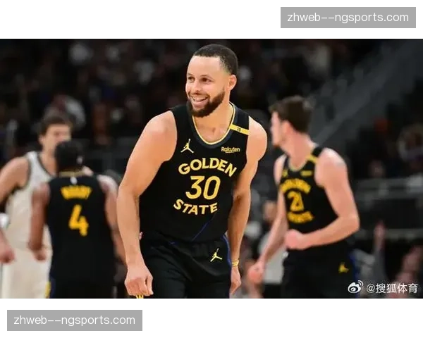 库里背靠背前一场缺席后复出，快船最强阵冲击西部第八